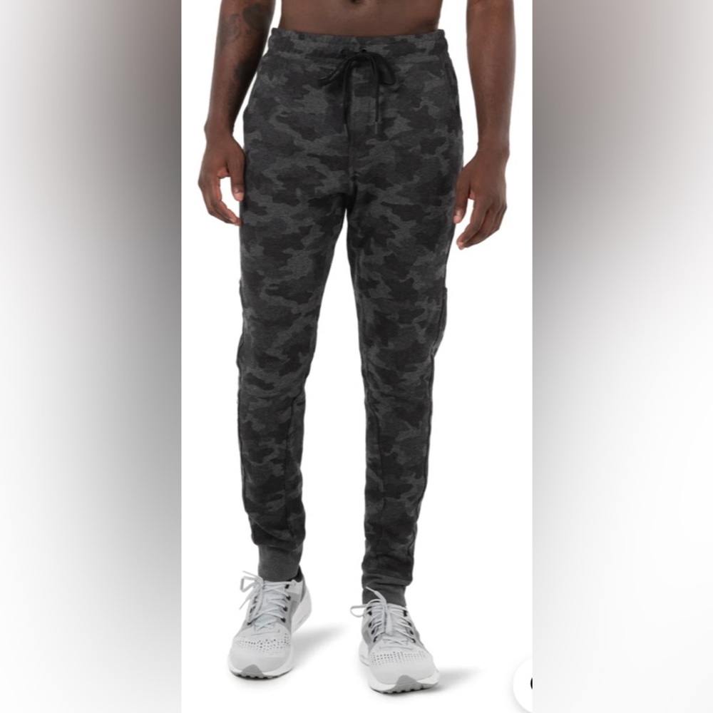 Kyodan Camo Wellness Joggers